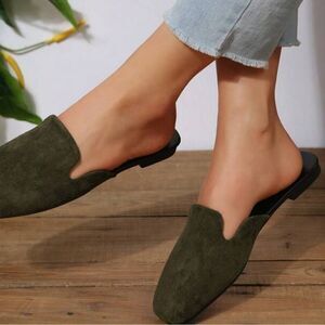 Pedro Garcia Womens Suede Loafer Mule shoes sz 37/7.  B64